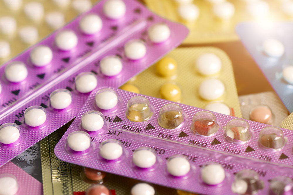 Effectiveness and side effects of emergency contraception