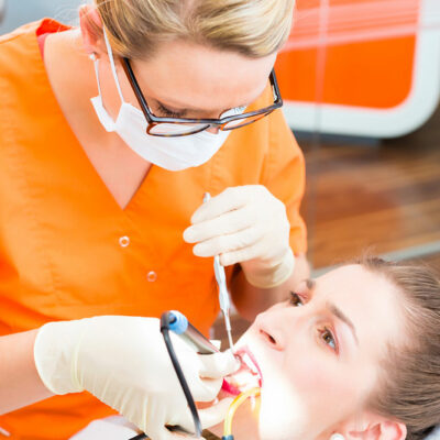 Important facts that you should know about dental sealants
