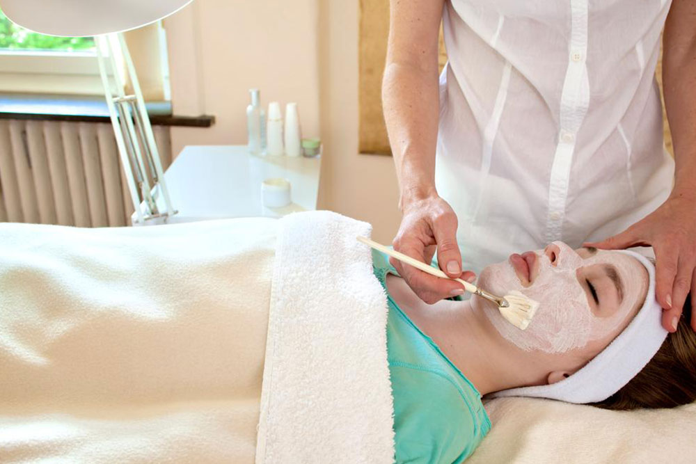 Types of chemical peels you can opt for as treatments